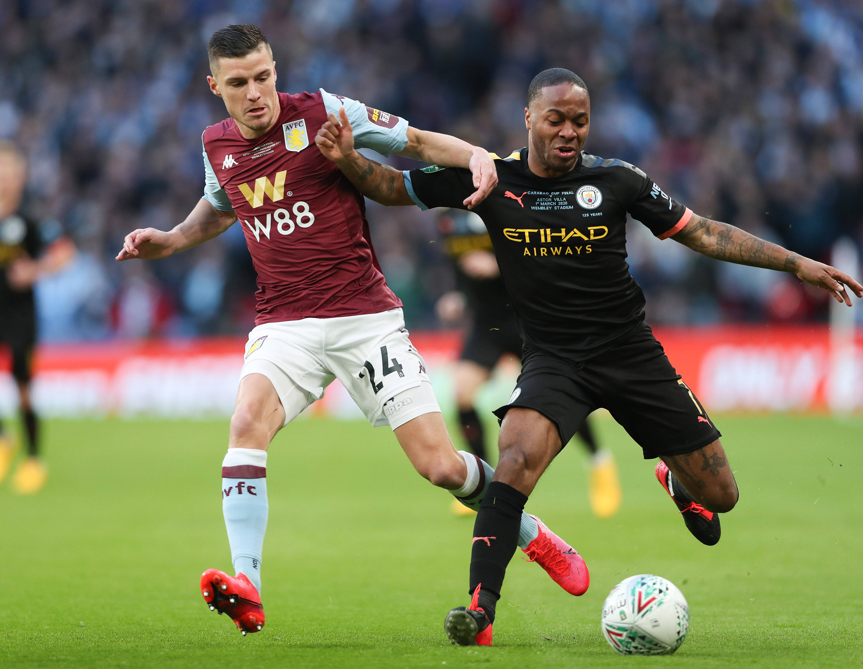 阿什拉夫荣膺2025年非洲足球先生，拉莫斯社媒发文祝贺（阿什拉夫加冕2025年非洲足球先生，拉莫斯社媒送上祝福）