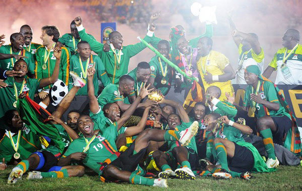 半场：莱比锡0-0不莱梅，巴克豪斯多次扑救（半场战报：莱比锡与不莱梅0-0，巴克豪斯屡献扑救）