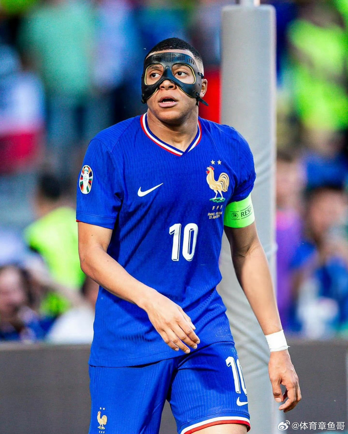 黄蜂主帅：我们没一个人能单防哈登，他真的是用各种方式得分（黄蜂主帅：无人能一对一限制哈登，他得分手段多样）