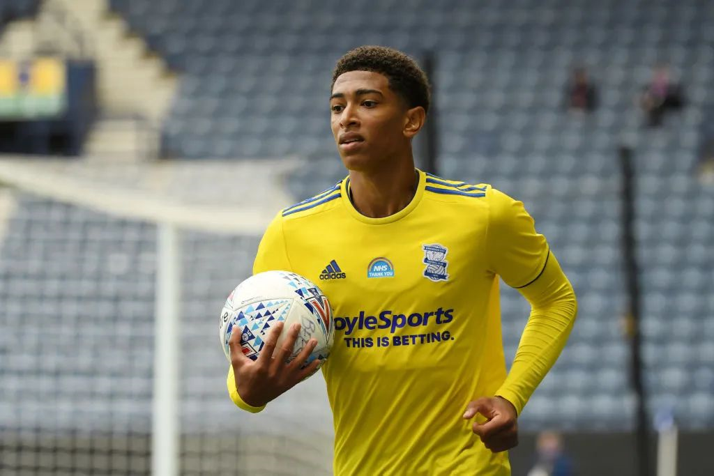 霍尔：切尔西球迷一直对我很好，对阵蓝军目标全取三分