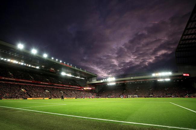 费内巴切官方：塔利斯卡右腿腘绳肌受伤，将缺席三到四周（费内巴切通报：塔利斯卡右腿腘绳肌受伤，预计缺席3至4周）