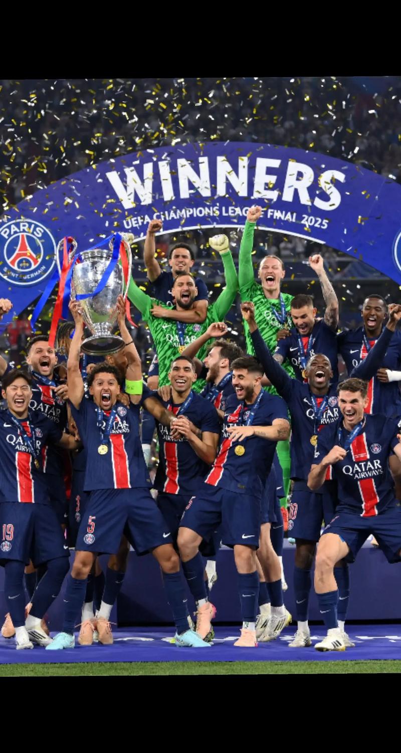 詹姆斯关键时刻稳住节奏（关键时刻，詹姆斯掌控节奏）