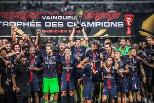 近10年欧冠场均进球榜：哈兰德1.02球第1，C罗第2，梅西第4（过去10年欧冠场均进球榜：哈兰德以1.02球领跑，C罗第二，梅西第四）