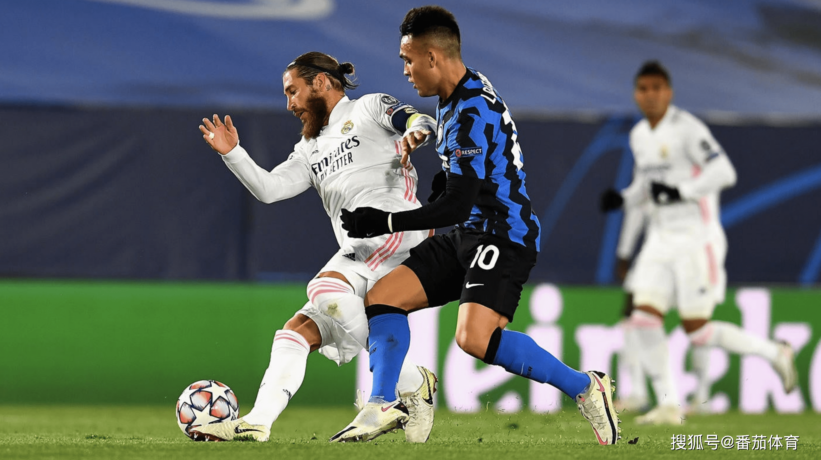 记者：巴萨有意埃及17岁前锋阿卜杜勒卡里姆，并已采取行动（记者：巴萨看中埃及17岁前锋阿卜杜勒卡里姆，已展开运作）